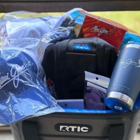 Maui Jim Gift Basket item