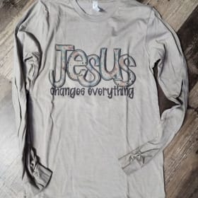 (S) “Jesus changes everything” LS T-Shirt item