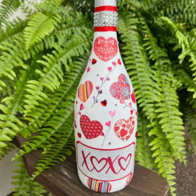 Spread Love - Handcrafted Prosecco Gift Item item