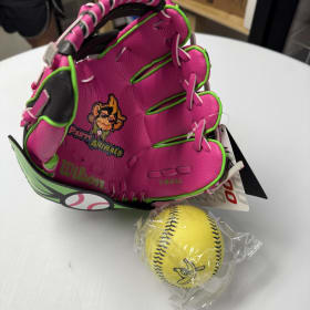 Party animal Tball glove & ball item