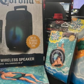 Summer Fun Gift Set-8” Wireless Speaker & Water Accessories item