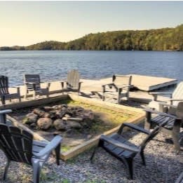 🌅 $300 Gift Card to Somerset Lakeside Resort item