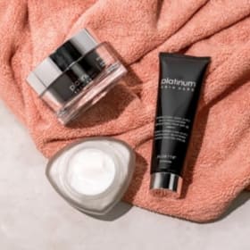 💄 Aloette Skincare & Makeup Basket item