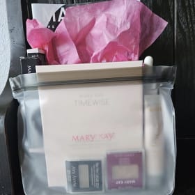 Mary Kay Bundle item