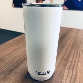 Camelbak Tumbler (20 oz) item