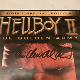 HELLBOY 2 DVD SIGNED BY GUILLERMO DEL TORO item