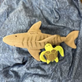 “Purrfectly Pampered: Handmade Cat Bed & Toy Set” item