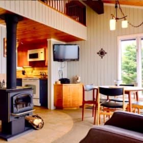 7th Heaven Listen SeaVilla Stay item