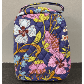 Vera Bradley Bag item