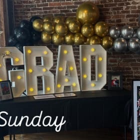 Balloon Arch (Custom) item