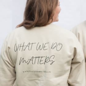 Sweatshirt item
