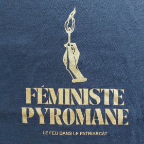 PETIT Patch Féministe pyromane item