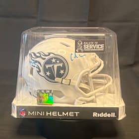 Tennessee Titans Chris Johnson Mini Helmet item