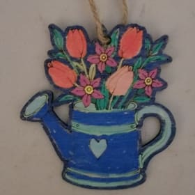 Watercan flowers item