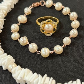 Freshwater Pearl Set item