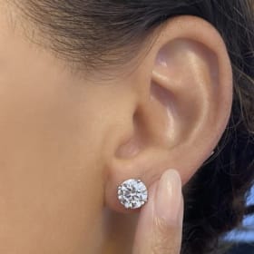 Diamond Stud Earrings item