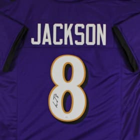 Lamar Jackson - Signed Jersey item