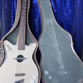 Vince Gill Signed Guitar item