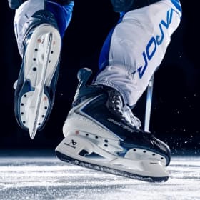 Bauer Vapor FlyLite Skates – $1,229.99 Value item