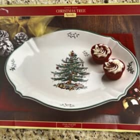 SPODE Christmas Tree Collection item