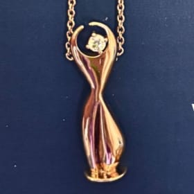 Rose Gold Pendant Necklace With Diamond item