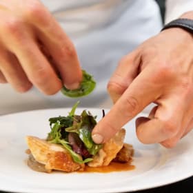 🍷Assortiment de bouchées – Traiteur La Courtisane item