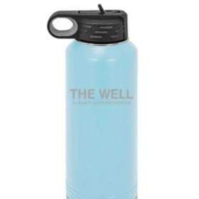 32 oz water bottle item