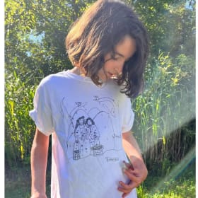 Women in the Garden item