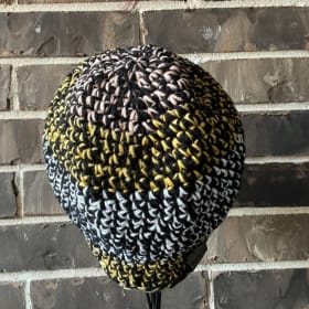 Handcrafted hat item