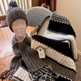 Raiders Themed Blanket Bundle item