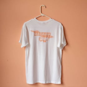 T-shirt MADAAM - Confort et solidarité item