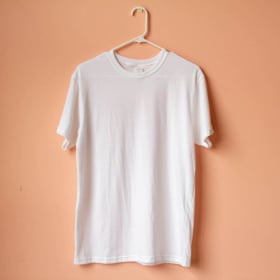 T-shirt MADAAM - Confort et solidarité item