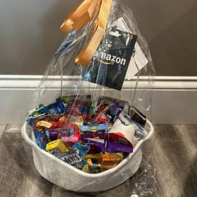 Snack & Gift Card Basket item