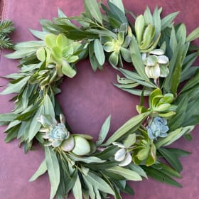 All Natural Wreath Making Class for 4 with Tiffany item
