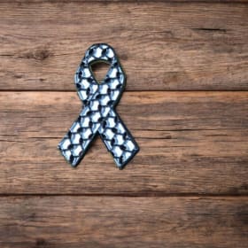 Palestinian Heritage Ribbon Pin – Kufiyah Style item