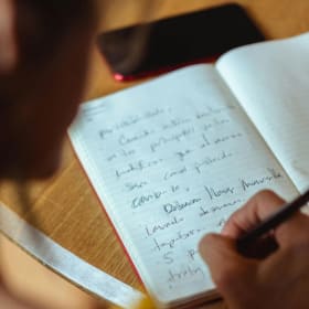 College Essay Support item