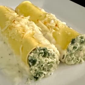 Chicken Cannelloni w/Lemon Bechamel Sauce item