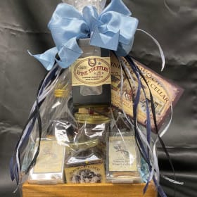 🍷 Wine & Snack Basket from Rosewood Cellar item