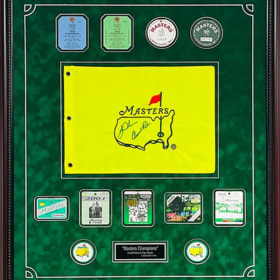 Limited Edition Masters Flag item