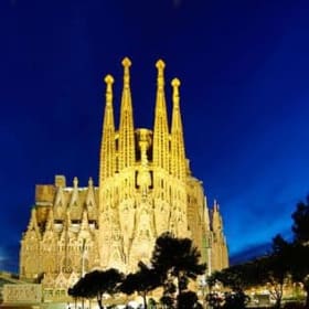 Barcelona Cultural Vacation Package for 4 item