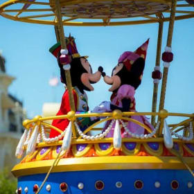 Disney World & Space Adventure, Florida item