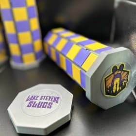 Magnetic Slug travel chess set item