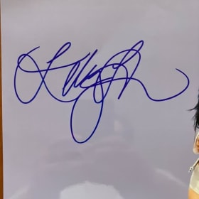 KELLY HU SIGNED PHOTO 10x8 INCHES NEW item