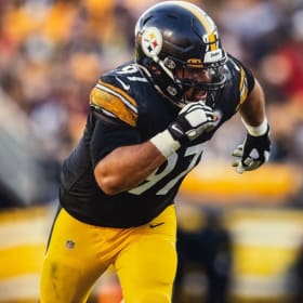 Raffle #5 Pittsburgh Steelers Photo and Shirt item