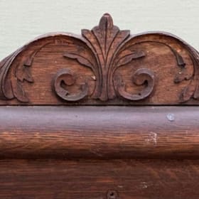 Two-level shelf mirror item