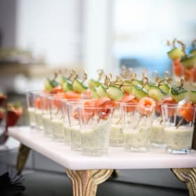 🍷Assortiment de bouchées – Traiteur La Courtisane item