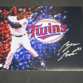 Byron Buxton 16x20 Photo item