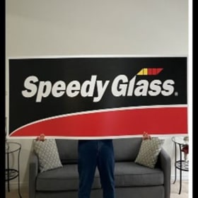 Speedy Glass Sign item