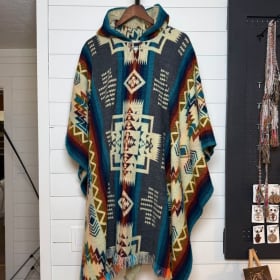 Andean Poncho | Gray/Blue/White item