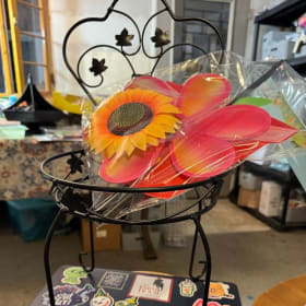Raffle #22 flower chair item